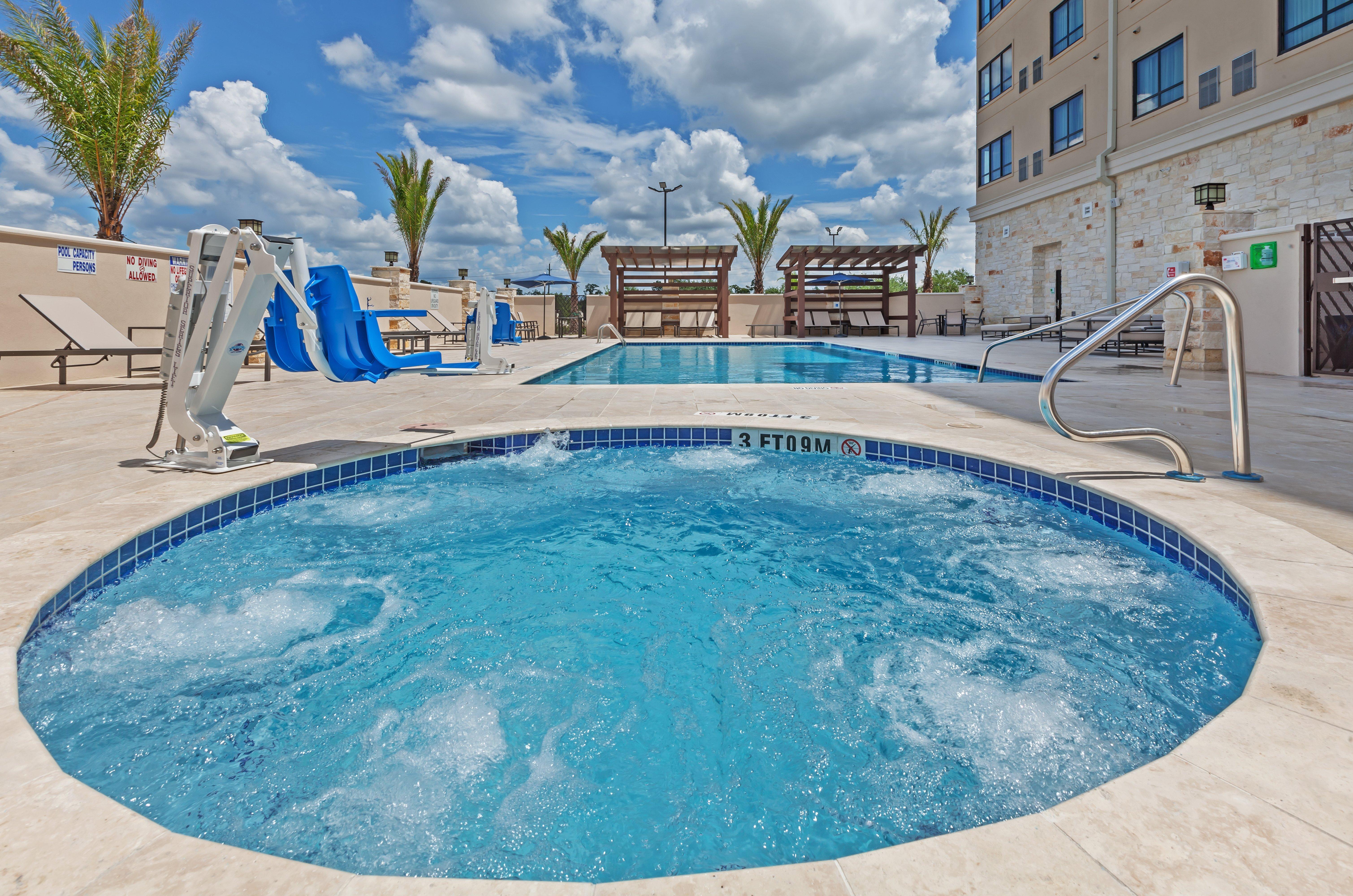 Hotel Houston Ne-bush Airport Area By Ihg 3*